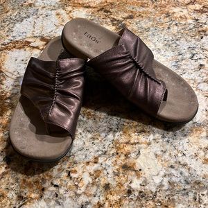 TAOS GIFT II SIZE 8 EU 39
